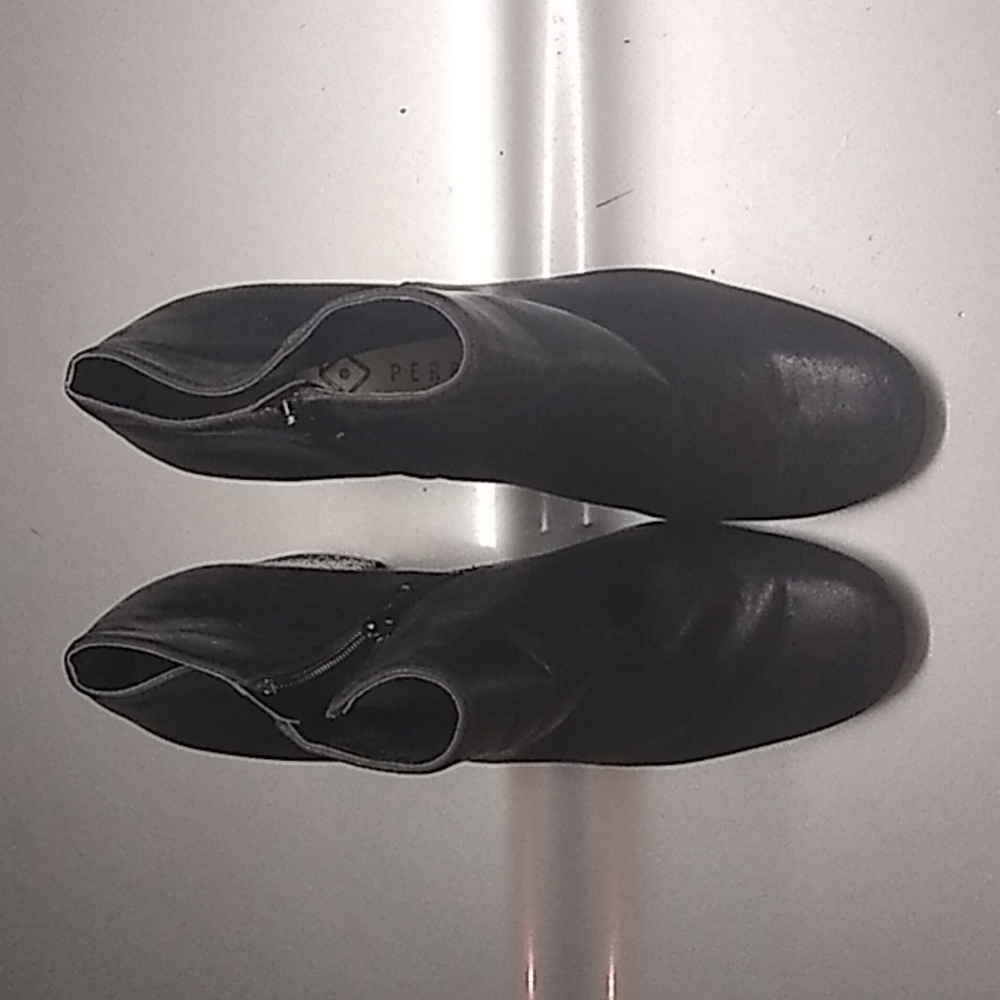 Boots - Picture 2 of 2